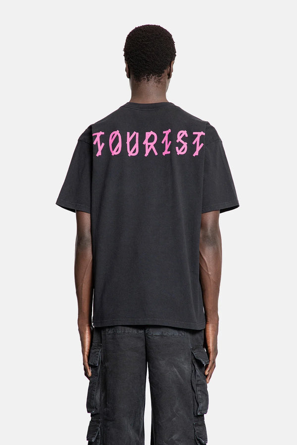 TOURIST TEE